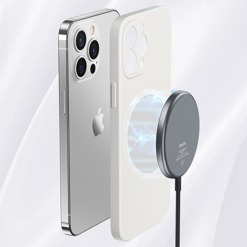 iPhone 13系列 磁吸魔方壳